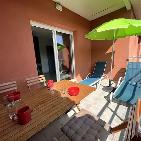 Apartment Saint-pierre La Mer *