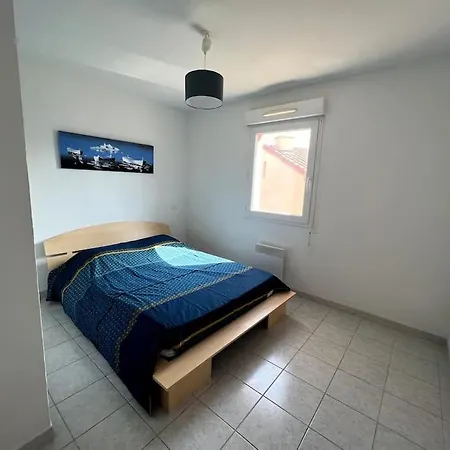 Saint-pierre La Mer Apartment
